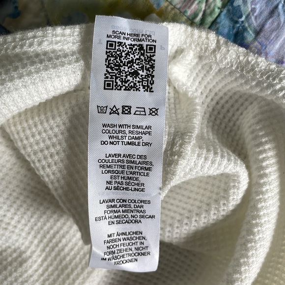 Topshop | short sleeve bodysuit - Picture 7 of 7